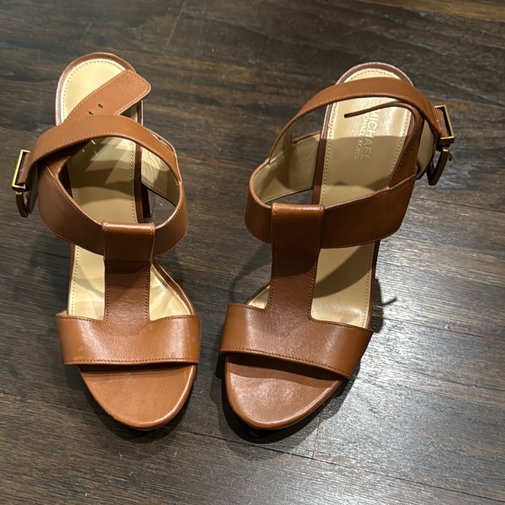 Michael Kors tan heel sandals size 9